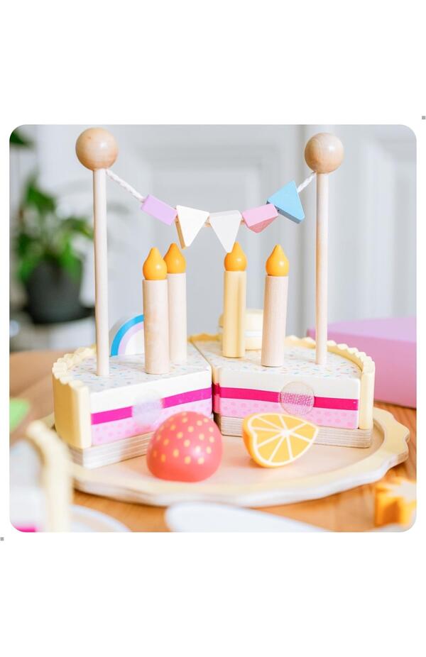 Joc de rol Tort aniversar, UMU Toys