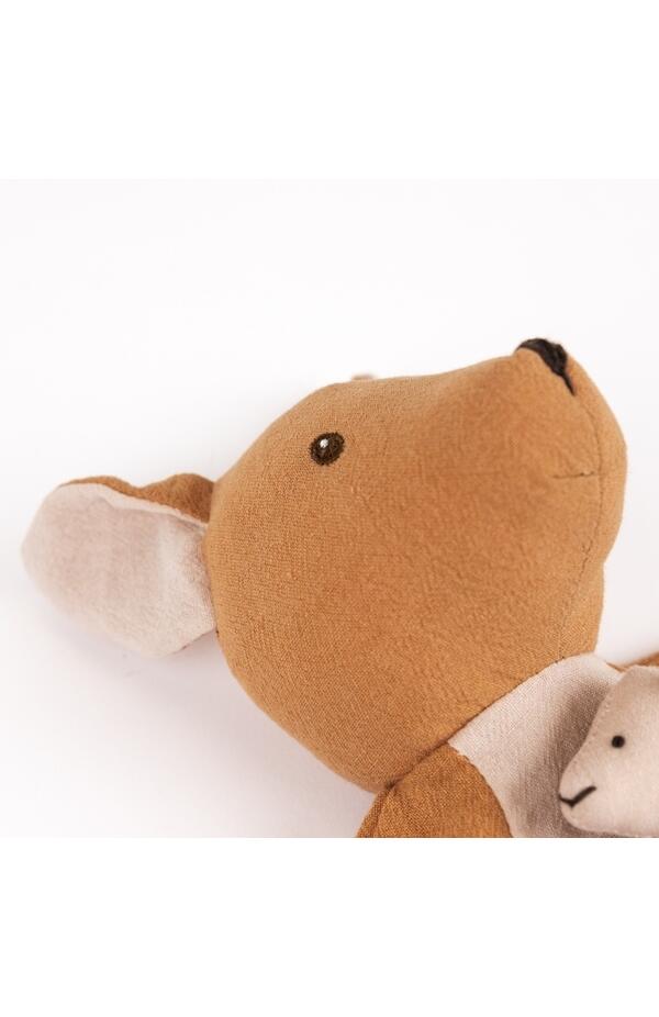 Papusa de mana Cangur cu pui, Egmont Toys Papusa de mana Cangur cu pui, Egmont Toys